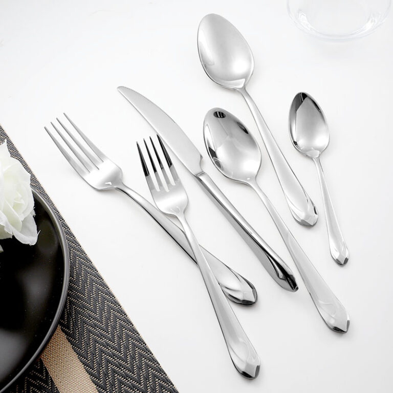 Stainless steel restaurant silverware sets for hotel food service use