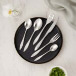 Stainless steel hotel flatware with mirror polished surface