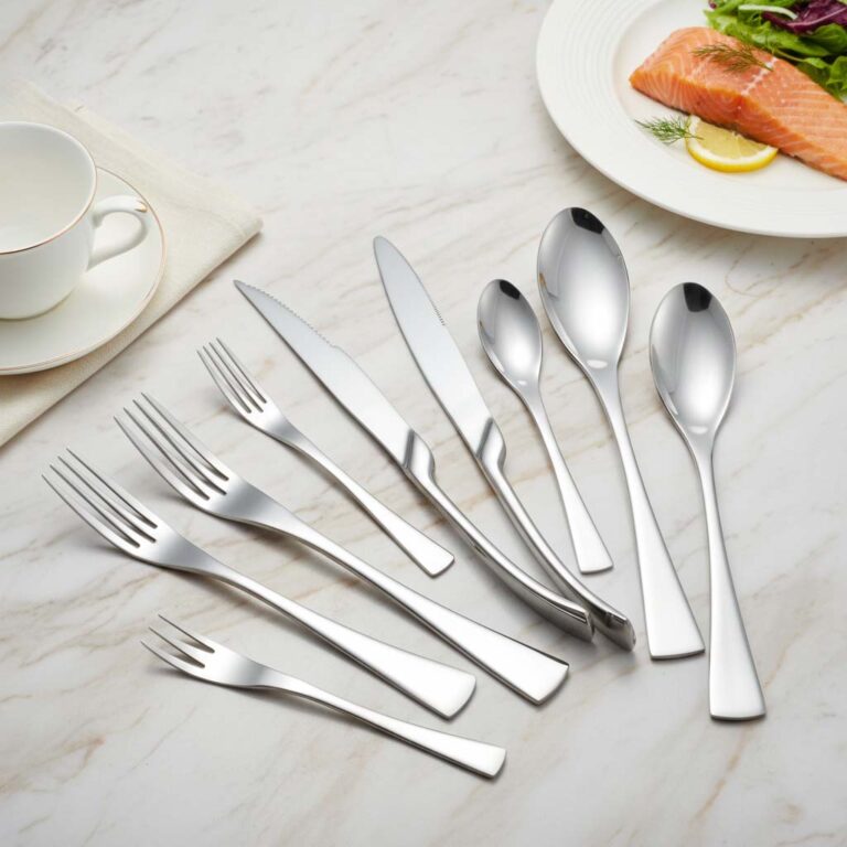 Stainless steel hotel fish tail design flatware set for commercial dining service
