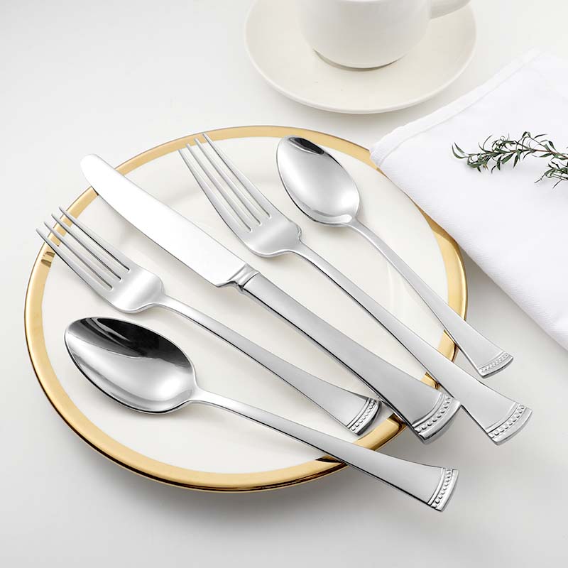 Stainless steel silver spoon and fork set for large volume procurement